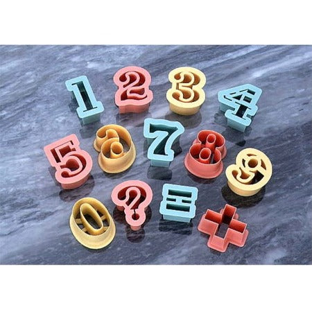PCクッキー抜型数字　13P