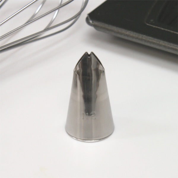 シームレス口金木の葉　14mm　#112 絞り口金  ケーキ デコレーション ケーキ作り お菓子作り 道具 製菓道具
